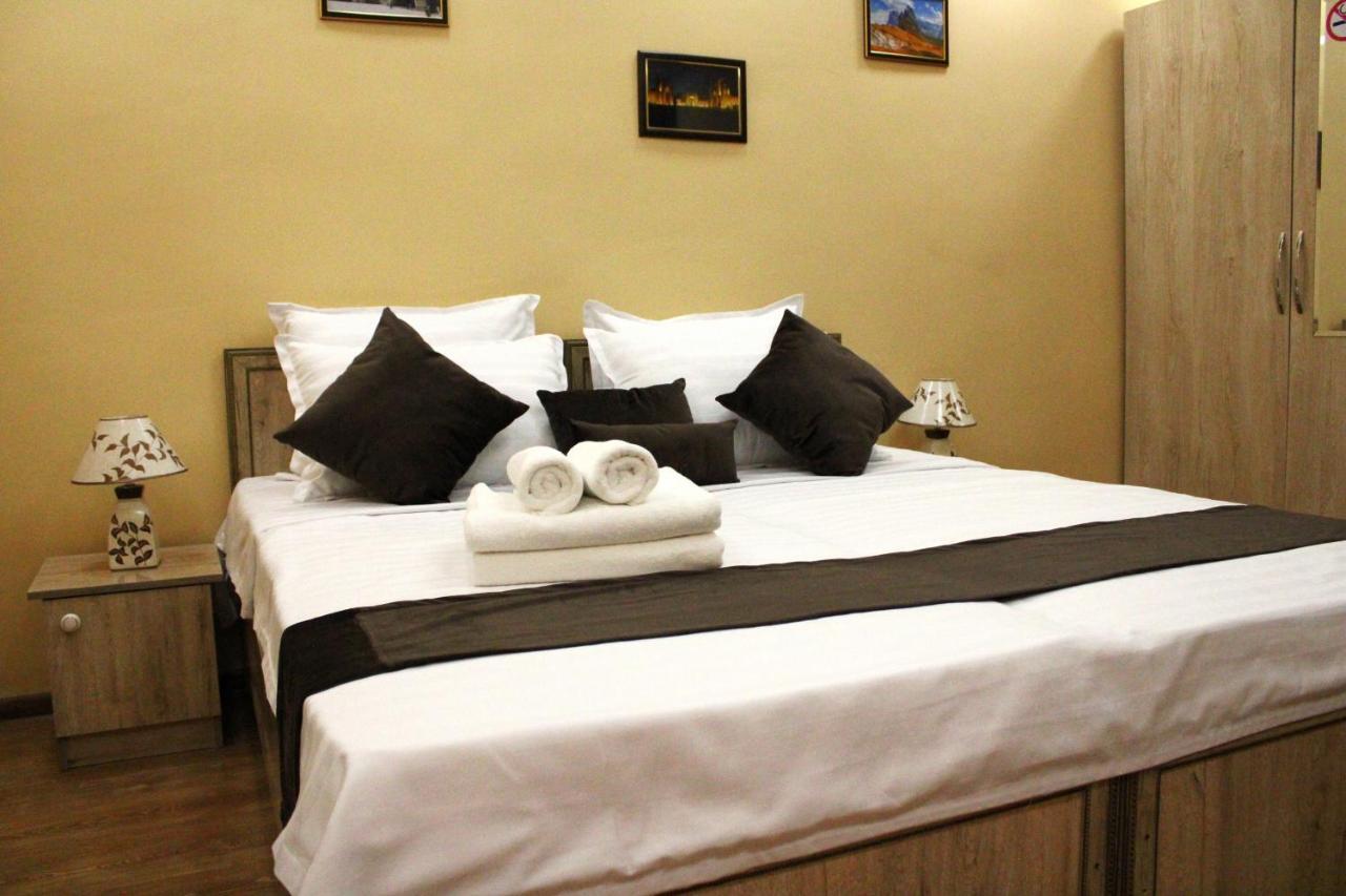Zafaron Hotel Taszkent Zewnętrze zdjęcie
